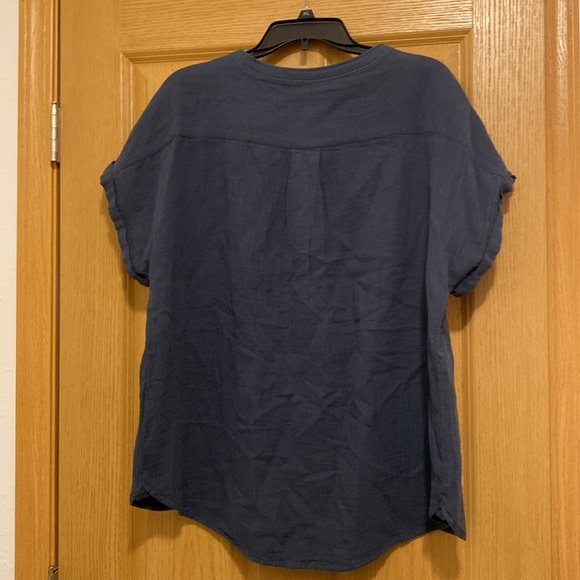 Quince Deep Blue Casual Button Down Shirt Women’s dark blue 5 buttons XL - Picture 3 of 3